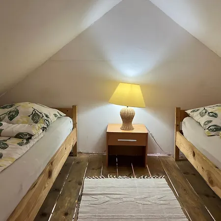 Zielony Domek Pensjonat 3*